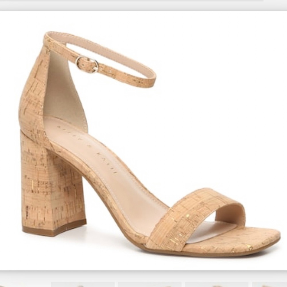 LIKE NEW Kelly & Katie Caital Heeled Sandal in Beige Cork